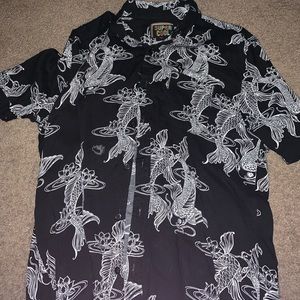 Super cool short sleeve button down